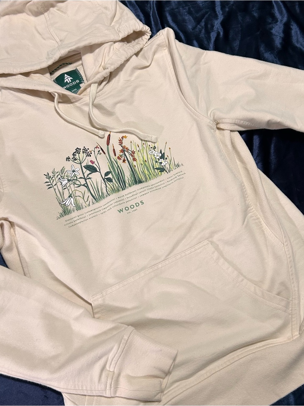 Woods Cream Floral Graphic Pullover Hoodie